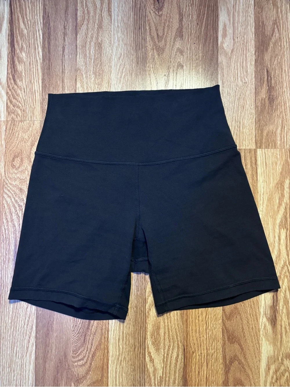 lululemon Align High-Rise Short 6”